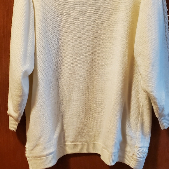 Vintage Oversized Cream Pearl Embellished Sweater - Picture 4 of 8